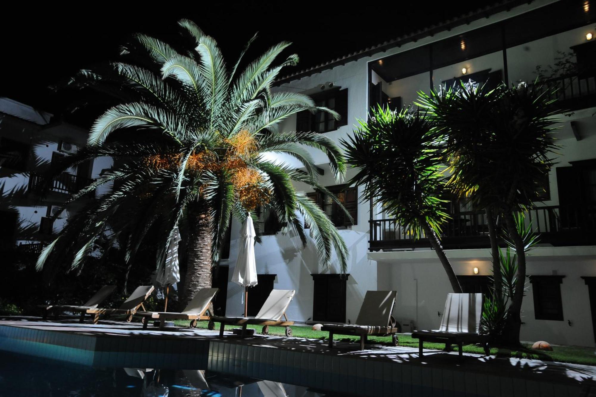 Elli Hotel Skopelos Town Bagian luar foto